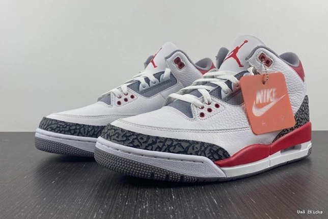 Retro Red (2022) Jordan DN3707-160 Fire 387 Lightweight 3 1119